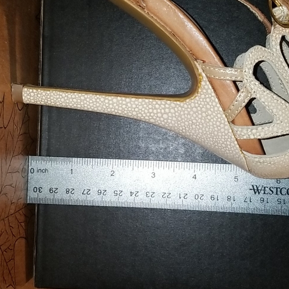 Poetic License Good to be Bad leather heels - Picture 6 of 6